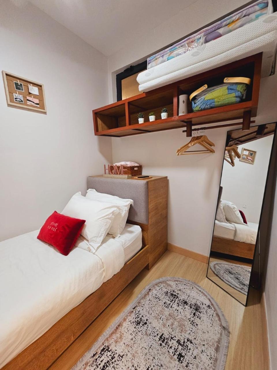 Timurbay By Irish Studio Suite Seaview Wifi Netflix Kuantan Bagian luar foto
